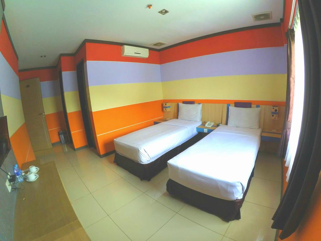 Grand Hani Hotel Lembang Exterior foto