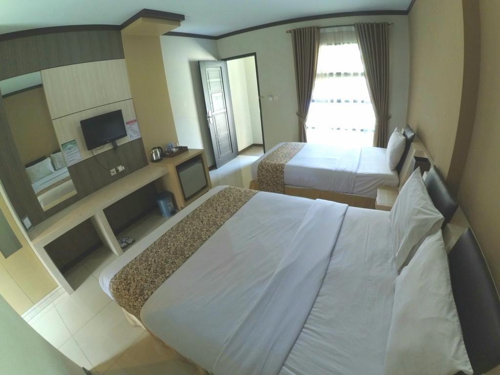 Grand Hani Hotel Lembang Exterior foto